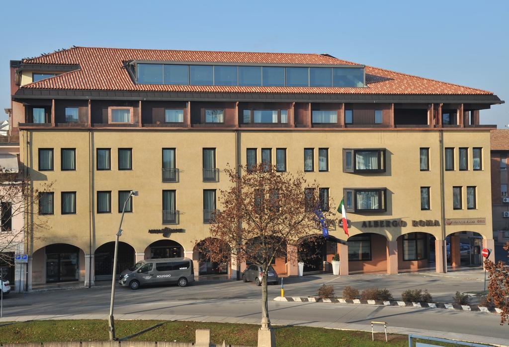 Albergo Roma, BW Signature Collection كاستيلفرانكو فينيتو المظهر الخارجي الصورة