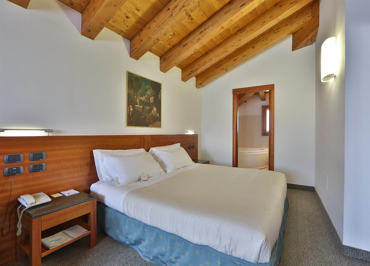 Albergo Roma, BW Signature Collection كاستيلفرانكو فينيتو المظهر الخارجي الصورة