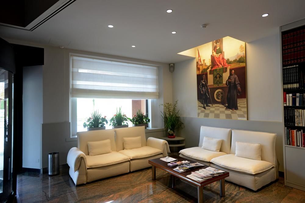 Albergo Roma, BW Signature Collection كاستيلفرانكو فينيتو المظهر الخارجي الصورة